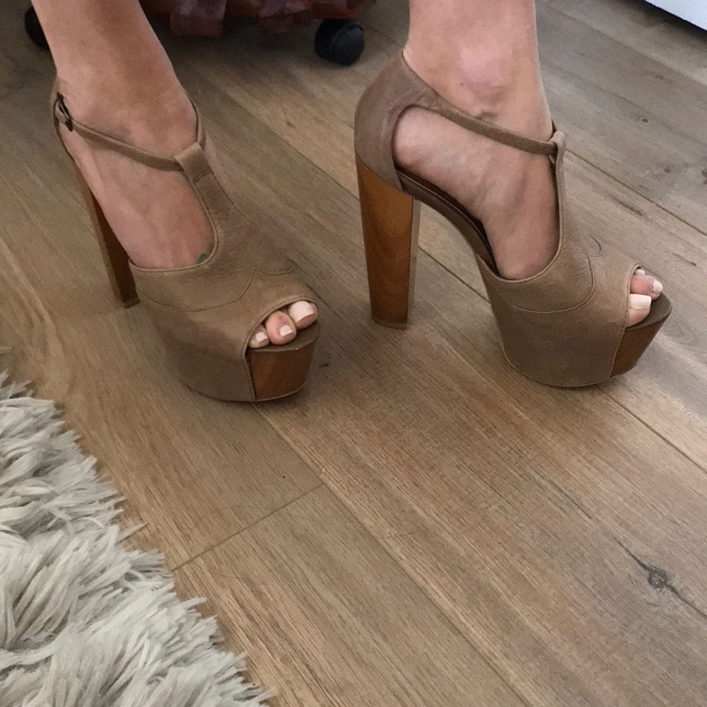 Jessica Simpson platform sandals